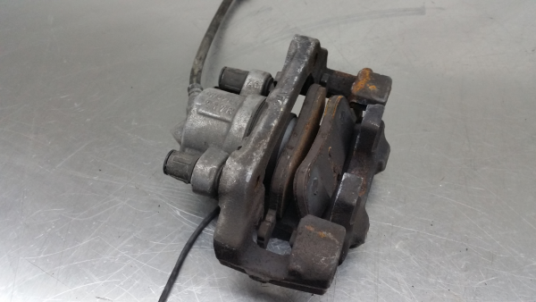 Pinça travão / maxila de travão frente esquerda BMW 1 (F21) Imagem-2