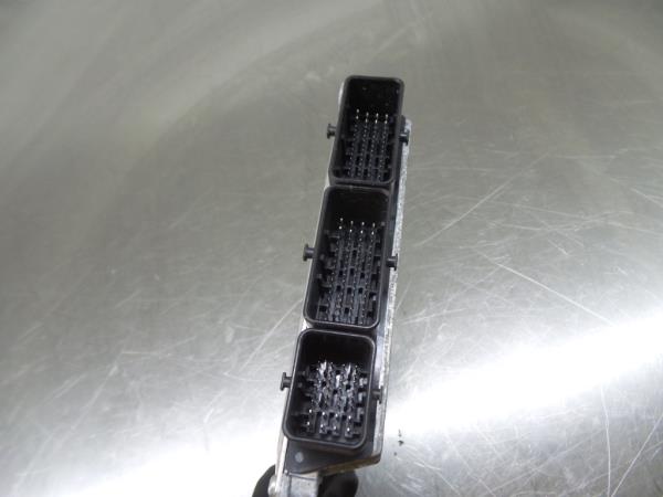 Centralina motor / ECU RENAULT Captur (J5_) Imagem-2