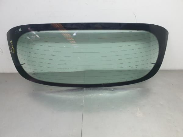 Vitre arrière FORD Fiesta VI (CB1, CCN)