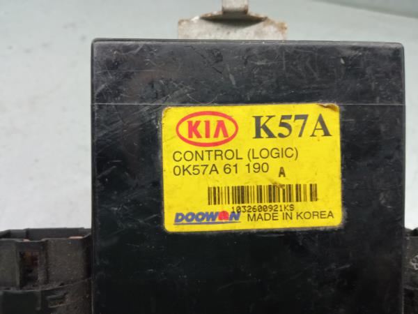 Climate control KIA Carnival I (UP) Imagem-3