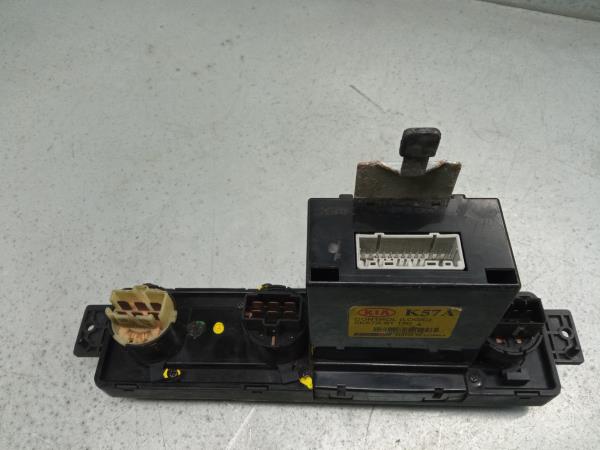 Climate control KIA Carnival I (UP) Imagem-2