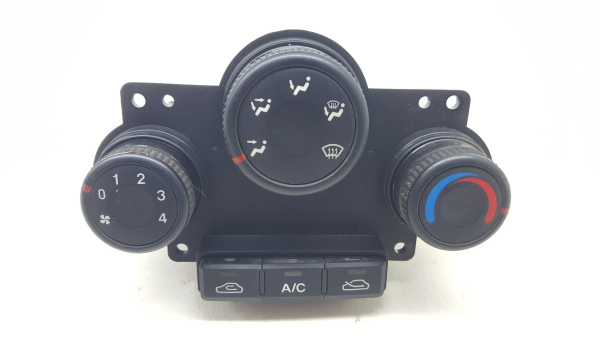 Climate control KIA Carens I (FC)
