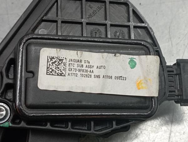 Pedale De Frein Accélérateur Pédales Frein Et Accélérateur Pour BMW Série 5, 6, 7, X3, X4… - Revêtement Caoutchouc Antidérapant - Alliage Aluminium - Protection Et Style Pédale Embrayage Frein Voiture Pedale De Frein Accélérateur Pédales Frein Et Accélérateur Pour BMW Série 5, 6, 7, X3, X4… - Revêtement Caoutchouc Antidérapant - Alliage Aluminium - Protection Et Style Pédale Embrayage Frein Voiture