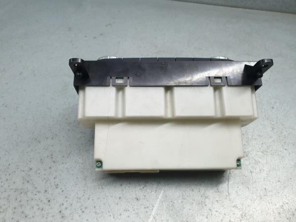 Climate control NISSAN Qashqai/Qashqai+2 I (J10, JJ10) Imagem-1