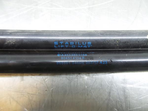 Amortecedor da mala SMART ForFour (453) Imagem-3