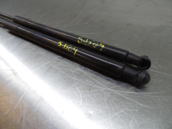 Amortecedor da mala SMART ForFour (453) Imagem-2