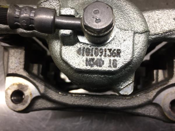 Pinça travão / maxila de travão frente esquerda RENAULT Megane IV (B9A/M_) Imagem-2