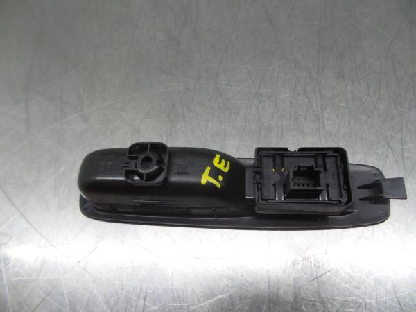 Comando / botão / interruptor vidros trás esquerdo RENAULT Megane IV (B9A/M_) Imagem-2