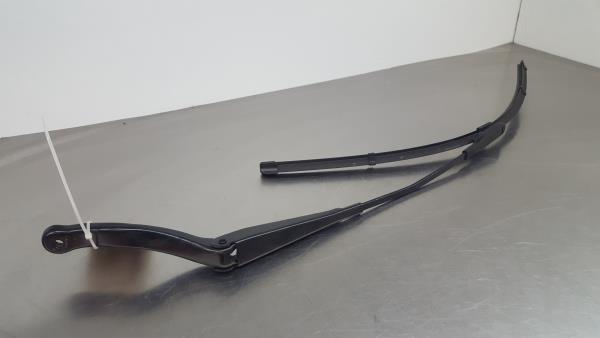 Windscreen wiper arm Left front OPEL Corsa E