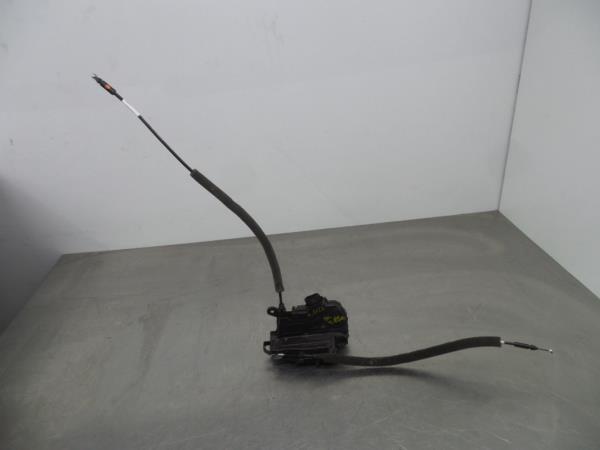 Fechadura / fecho porta trás esquerdo NISSAN Micra V (K14)