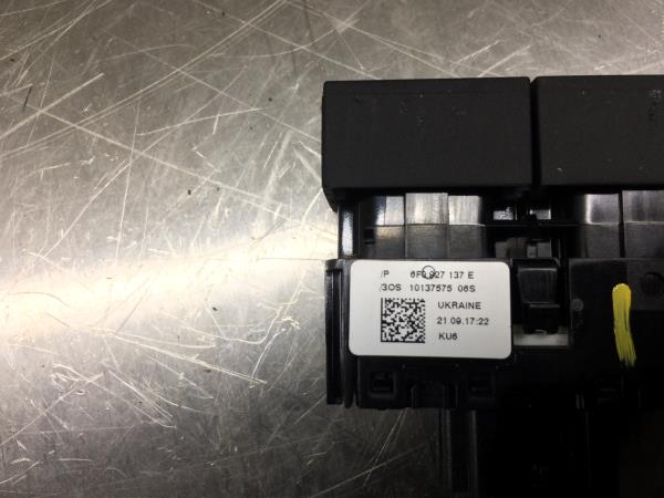 Comando / botão / interruptor multifunções SEAT Ibiza V (KJ1) Imagem-3