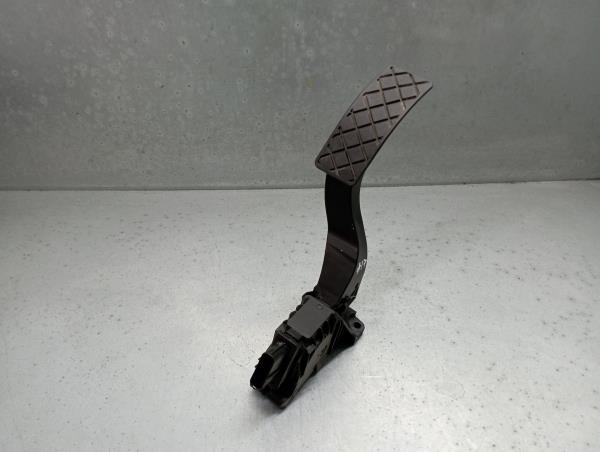 Accelerator Pedal SEAT Ibiza V (KJ1) Imagem-1