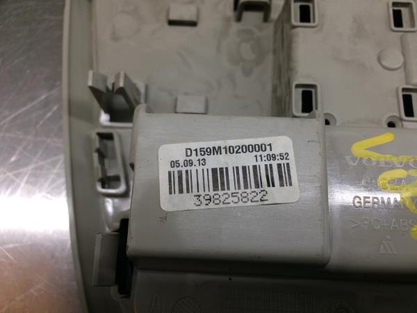 Plafonier frente VOLVO V40 Hatchback Imagem-2