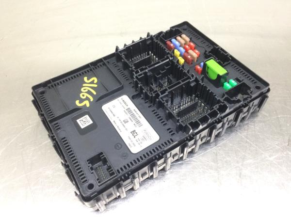 Caixa fusíveis / SAM / BSI FORD Fiesta VII (HJ, HF)