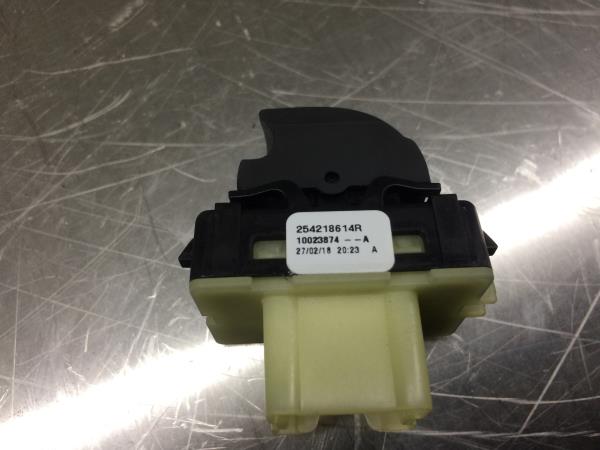 Mando / interruptor elevalunas trasero derecho RENAULT Clio IV (BH_) Imagem-3