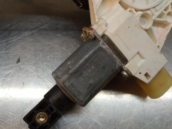 Lève-vitre avant gauche BMW X1 (E84) Imagem-4