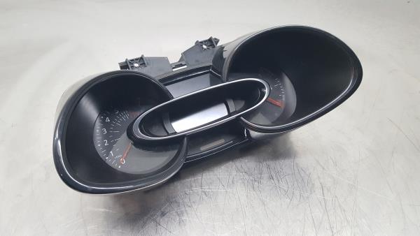 Quadrante / painel de instrumentos RENAULT Clio IV (BH_)
