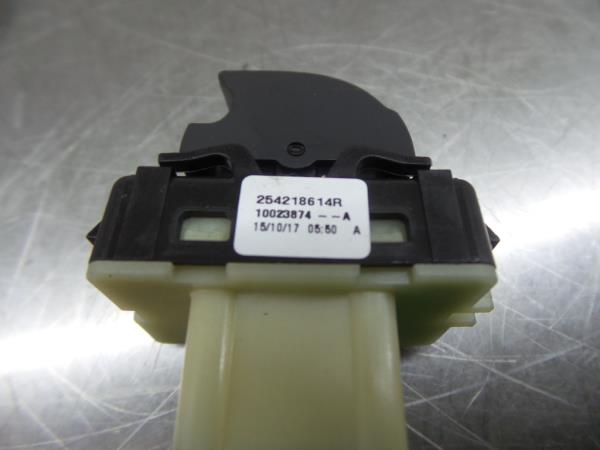 Mando / interruptor elevalunas delantero derecho RENAULT Clio IV (BH_) Imagem-3