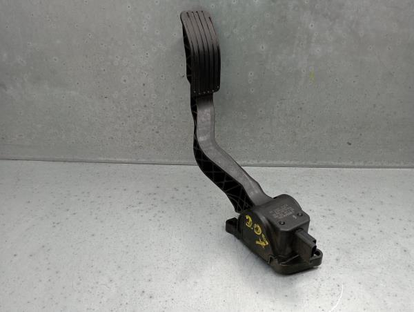 Pédale D'accélérateur Pour Peugeot 207 1.6 HDI Diesel (2006) - Pièce D'occasion