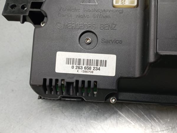 Quadrante / painel de instrumentos MERCEDES-BENZ Classe S (W221) Imagem-4