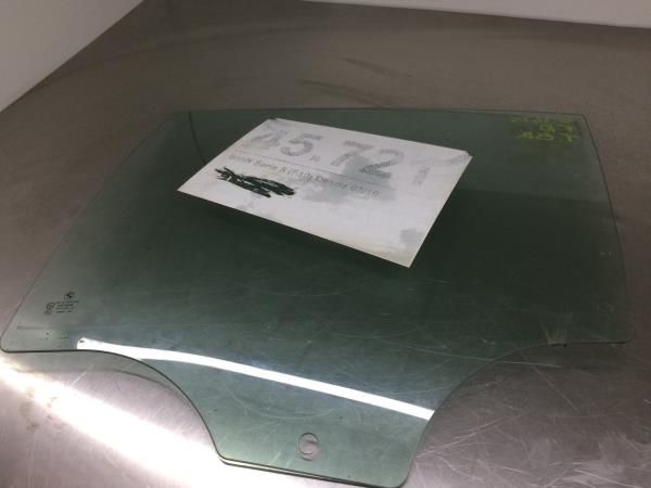 Left rear door glass BMW 5 (F10)
