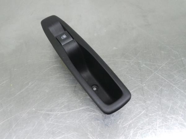 Comando / botão / interruptor vidros trás esquerdo RENAULT Captur (J5_)