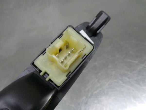 Comando / botão / interruptor vidros trás esquerdo RENAULT Captur (J5_) Imagem-2