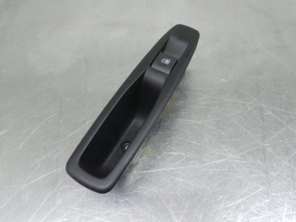 Comando / botão / interruptor vidros trás esquerdo RENAULT Captur (J5_) Imagem-1