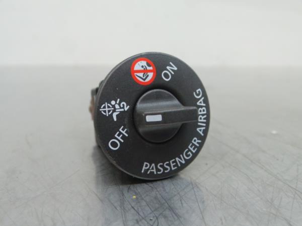 Commande / interrupteur multifonctions RENAULT Captur (J5_)