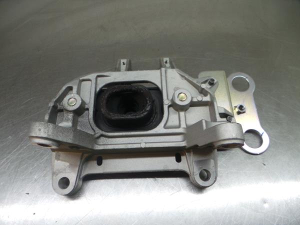 Engine Mount NISSAN Micra V (K14)