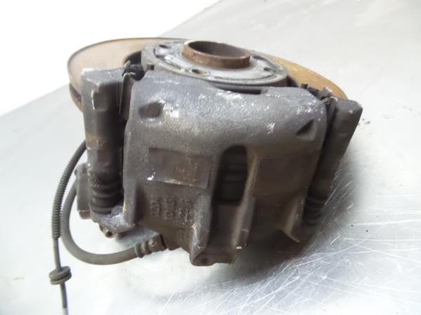 Pinça travão / maxila de travão frente esquerda CITROËN C3 III (SX)