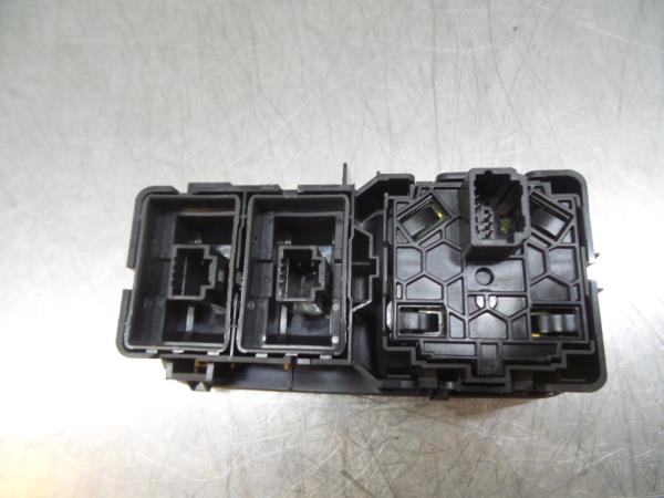 Commande / interrupteur multifonctions RENAULT Kadjar (HA_, HL_) Imagem-2