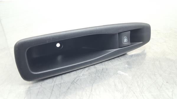 Mando / interruptor elevalunas delantero derecho RENAULT Captur (J5_)
