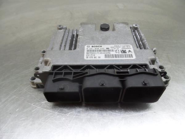 Centralina motor / ECU PEUGEOT 208 Imagem-1