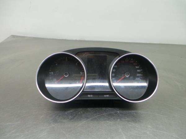 Quadrante / painel de instrumentos VOLKSWAGEN Polo (6R, 6C)