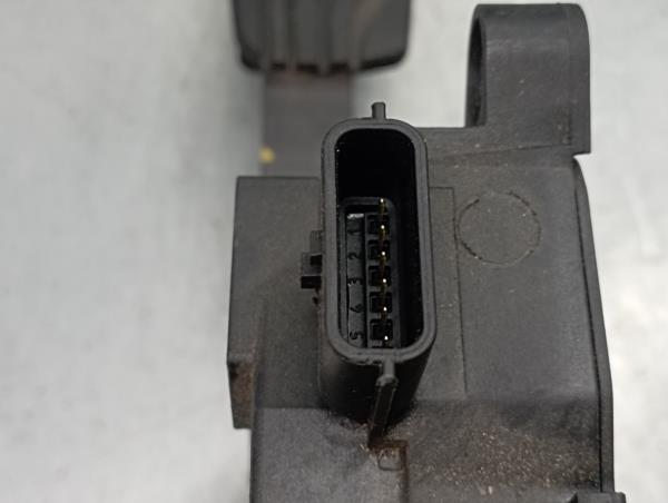 Pedal acelerador RENAULT Megane IV (B9A/M_) Imagem-3