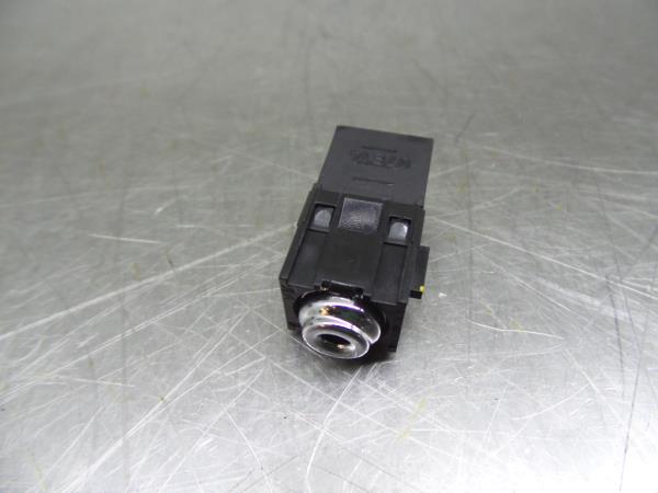 Módulo USB / AUX / IPOD PEUGEOT 308 II