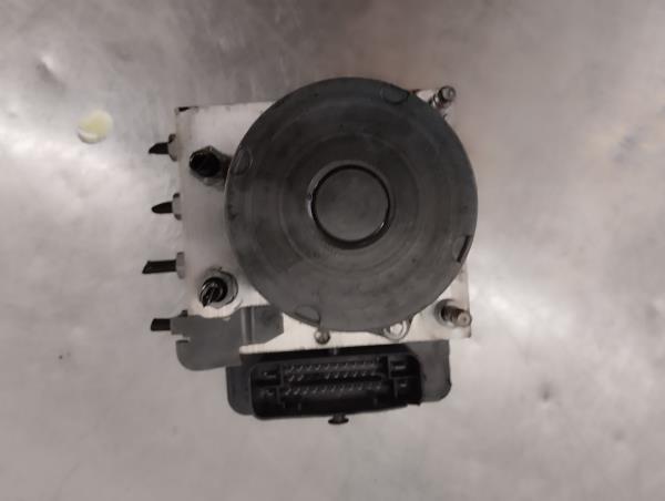 ABS TOYOTA Auris Hatchback (_E18_) Imagem-1