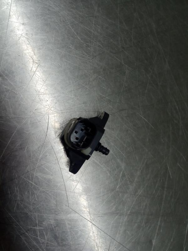 Generic sensor MERCEDES-BENZ Classe A (W176) Imagem-2