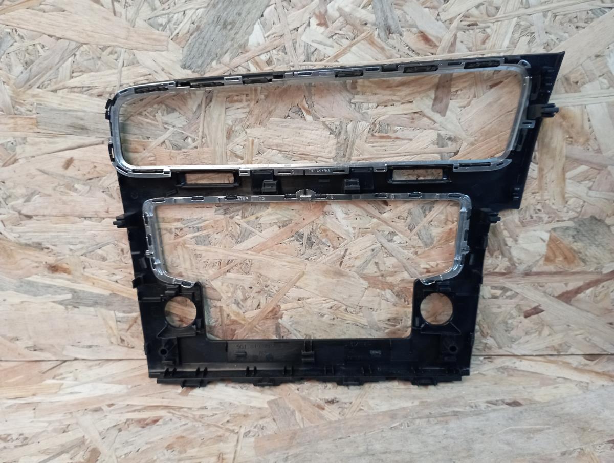 Moldura da consola central / rádio / aro VOLKSWAGEN Golf VII Variant (BA5, BV5) Imagem-1