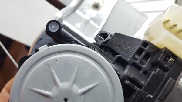 Lève-vitre avant gauche NISSAN Micra V (K14) Imagem-3