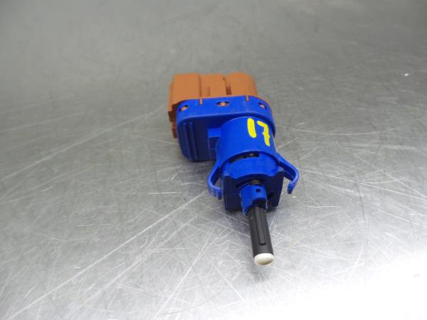 Generic valve FIAT 500 (312_) Imagem-1