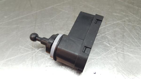 Motore regolazione fari FORD Fiesta VII (HJ, HF) Imagem-1