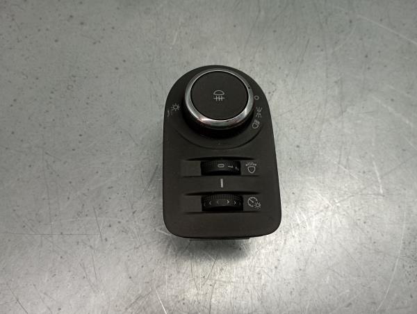 Bouton / interrupteur d'éclairage OPEL Corsa E