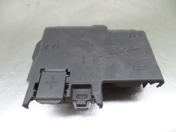 Battery Control Module / Charging Relay OPEL Corsa E