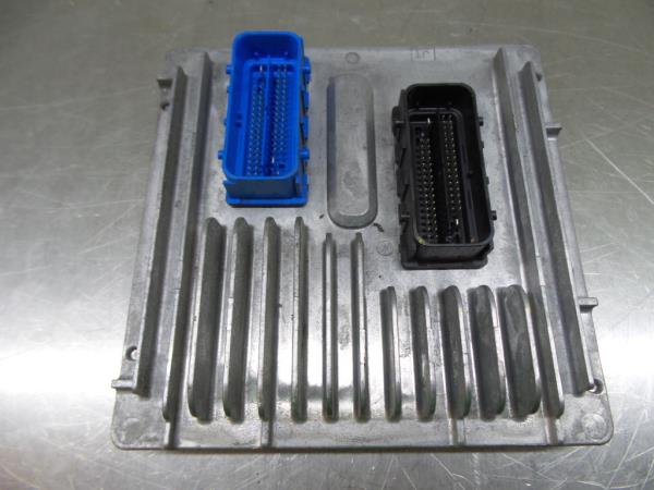 Centralina motor / ECU OPEL Corsa E Imagem-1