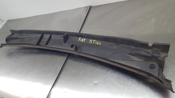 Dashboard cover FIAT Stilo (192_) Imagem-2