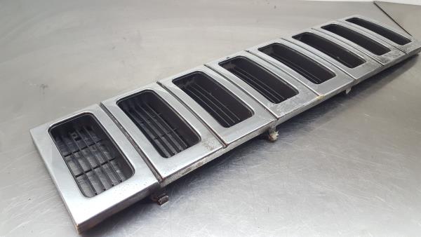 Front grille JEEP Grand Cherokee I (ZJ) Imagem-2