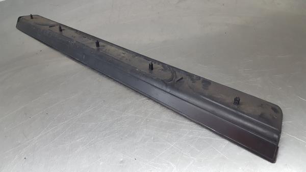 Embellecedor puerta Delantero Izquierdo BMW 3 (E46) Imagem-3