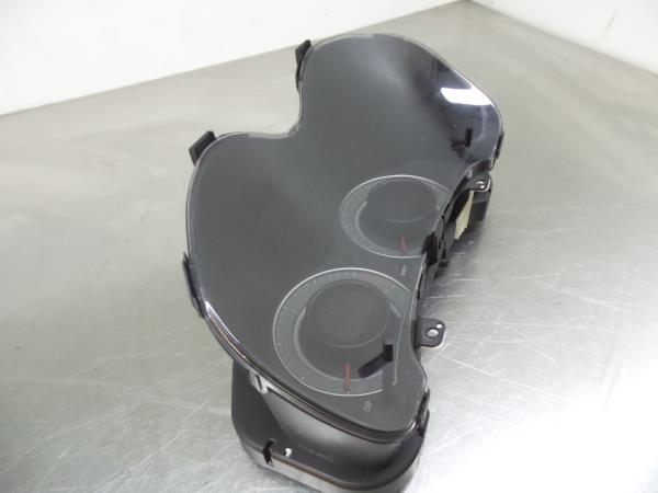 Quadrante / painel de instrumentos TOYOTA Auris Hatchback (_E15_) Imagem-1